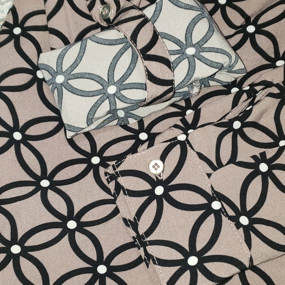 Work Blouse - Picture 5 of 5